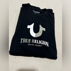 Lots of 3 shirts : true religion